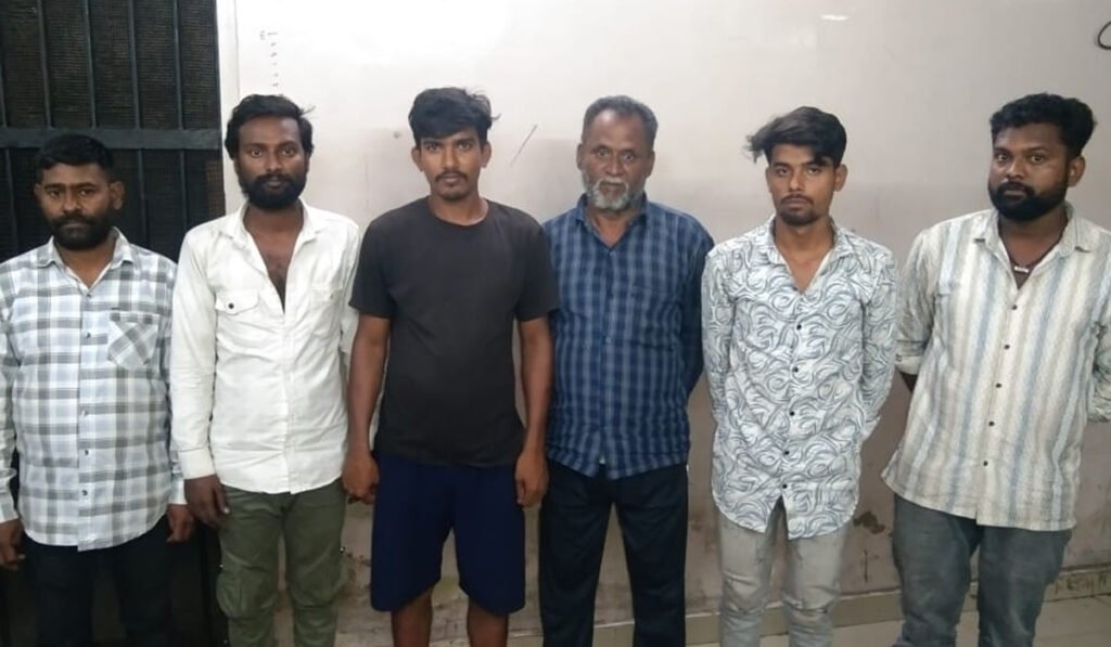 जुआरी गिरफ्तार