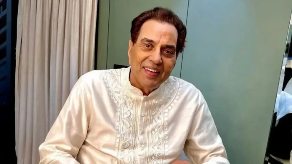 Dharmendra Health Update: अस्पताल से डिस्चार्ज हुए बॉलीवुड अभिनेता धर्मेंद्र, अब घर पर ही होगा आगे का इलाज