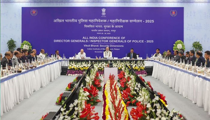 रायपुर में DGP-IGP कॉन्फ्रेंस की गूंज: PM मोदी ने संभाली कमान, बोले—‘राष्ट्रीय सुरक्षा के लिए बड़ा मंथन DGP-IGP कॉन्फ्रेंस