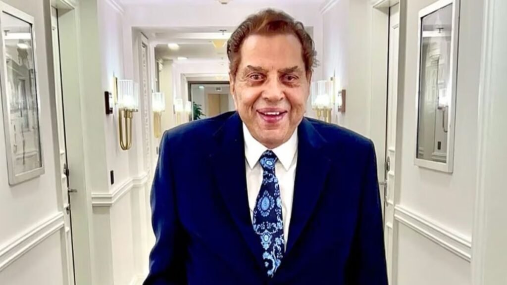 Dharmendra Health Update: धर्मेंद्र की तबीयत फिर बिगड़ी, एंबुलेंस पहुंची घर, बाहर सुरक्षा भी बढ़ाई गई