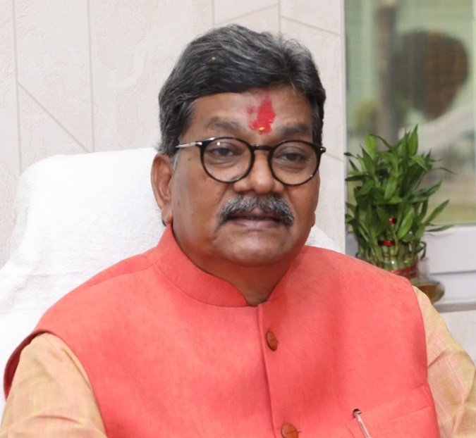 धान खरीदी में 11 हजार करोड़ की हानि! जांच की मांग को लेकर नेता प्रतिपक्ष डॉ. चरणदास महंत ने राज्यपाल को लिखा पत्र