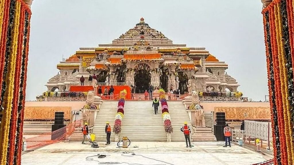 Ayodhya Ram Mandir : राम मंदिर में भव्य धर्म ध्वजा समारोह कल, कार्यक्रम में क्या-क्या है खास, जानें