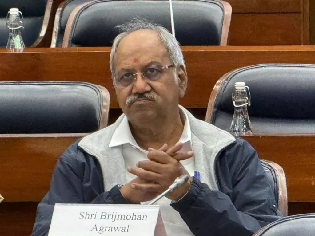शिक्षा पर केंद्रित संसदीय समिति की बैठक में बृजमोहन अग्रवाल ने उठाए अहम मुद्दे