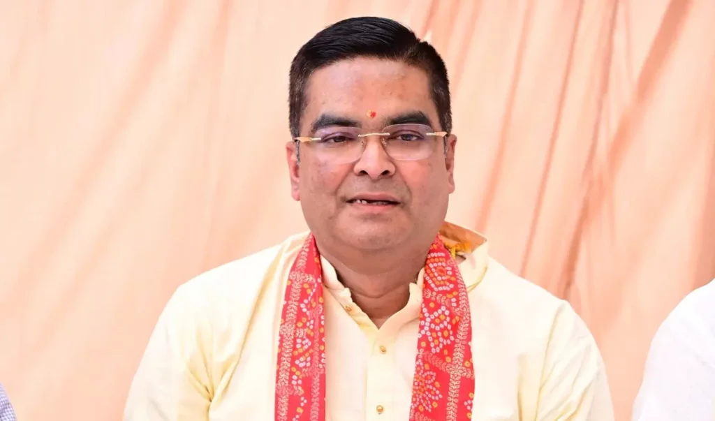 घासीदास जयंती पर वैशाली नगर में खुलेगा कंबल बैंक, जरूरतमंदों को मिलेगी ठंड से राहत