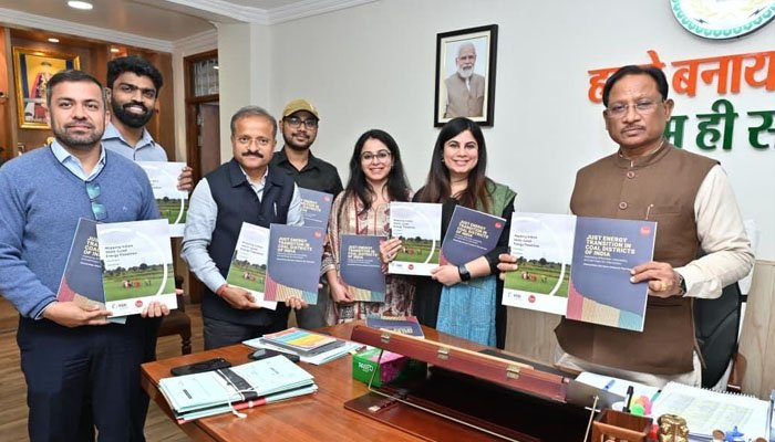 राज्य की ऊर्जा भविष्य की रुपरेखा जारी: सीएम साय ने ‘एनर्जी ट्रांज़िशन’ रिपोर्ट का किया अनावरण सीएम साय