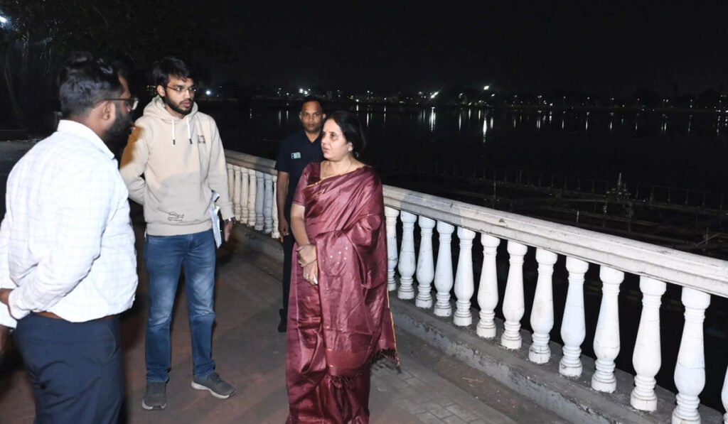 महापौर मीनल चौबे