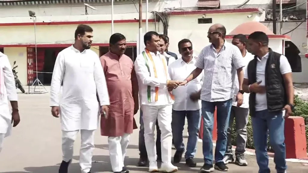 दीपक बैज ने कवासी लखमा से की मुलाकात, फरवरी में जमानत मिलने की जताई उम्मीद