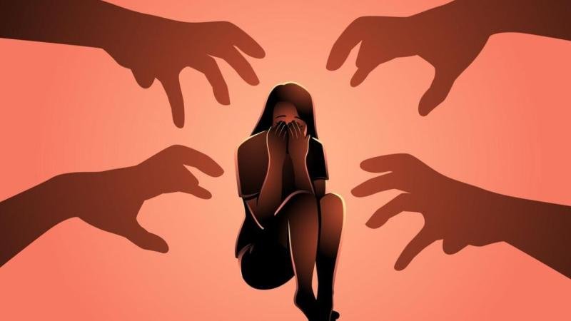 दुष्कर्म मामला: नाबालिग छात्रा ने बच्चे को दिया जन्म, आरोपी गिरफ्तार दुष्कर्म मामला: नाबालिग छात्रा ने बच्चे को दिया जन्म, आरोपी गिरफ्तार