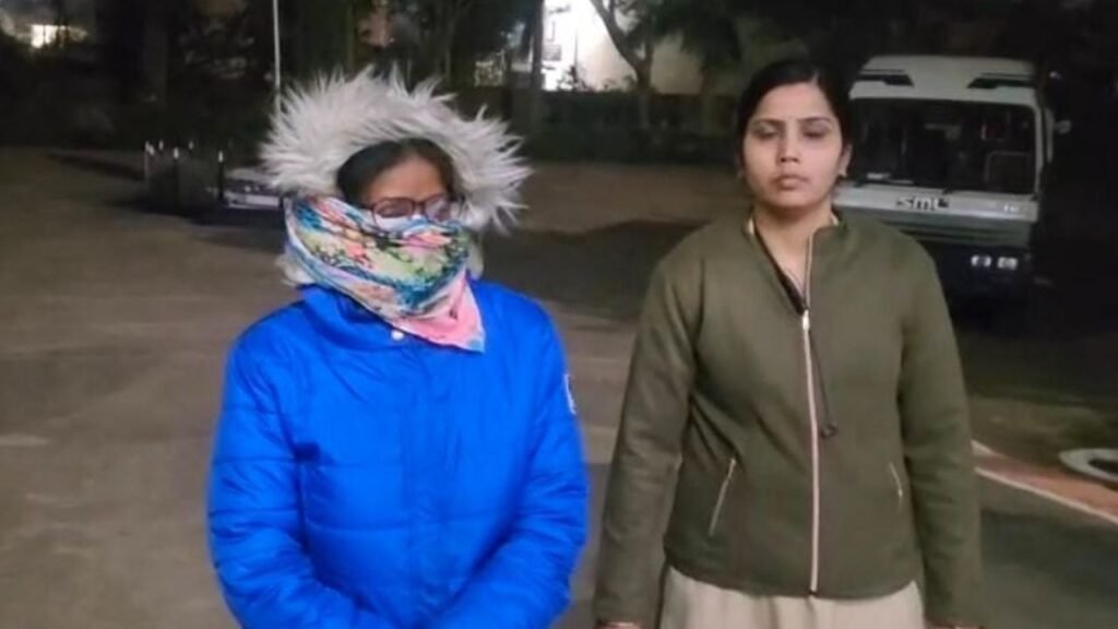 CG News: अंबिकापुर में धर्मांतरण मामले में रिटायर्ड महिला डिप्टी कलेक्टर गिरफ्तार CG News: अंबिकापुर में धर्मांतरण मामले में रिटायर्ड महिला डिप्टी कलेक्टर गिरफ्तार