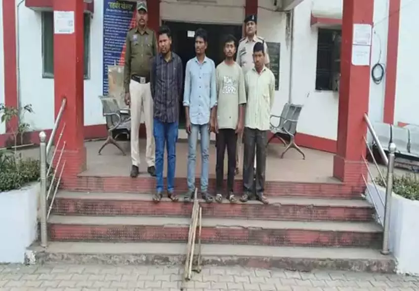 पुरानी रंजिश में खूनी हमला, चार आरोपी गिरफ्तार पुरानी रंजिश में खूनी हमला, चार आरोपी गिरफ्तार