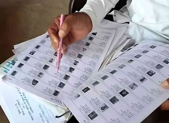 मतदाता सूची के विशेष पुनरीक्षण के बाद अंतिम निर्वाचक नामावली जारी