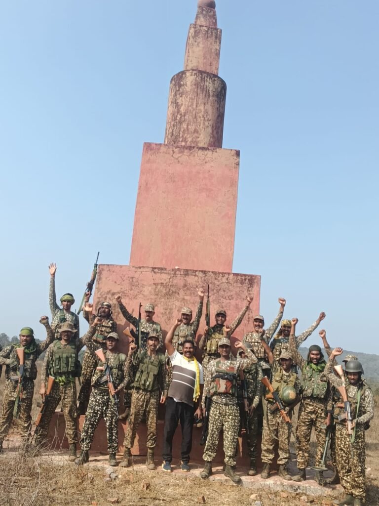 अबूझमाड़ में नक्सल स्मारक ध्वस्त, सुरक्षा बलों की बड़ी कार्रवाई — नक्सलमुक्त बस्तर अभियान तेज