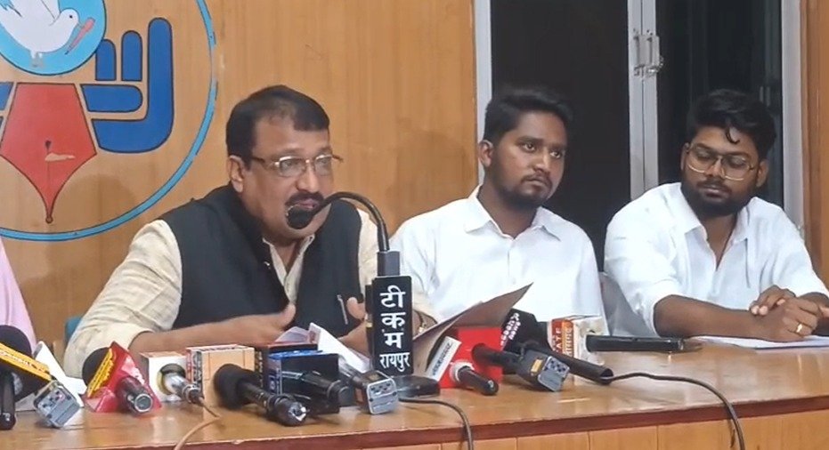 धर्म स्वातंत्र्य विधेयक 2026 का मसीही समाज ने किया विरोध, मशाल यात्रा और कोर्ट जाने की चेतावनी