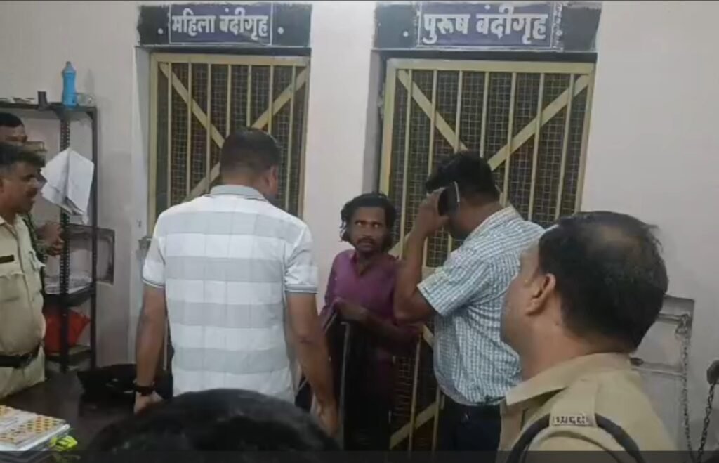 Murder Case: The Tragic End of a Live-in Relationship...! Revelations Emerge During Scene Re-enactment... Suspicion Proved to Be the Cause of Death... Sensational Murder Case Solved in Ambikapur... Watch VIDEO Here.