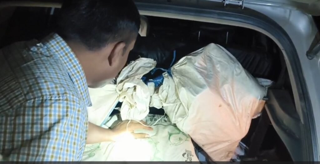 Drug Bust: Major Drug Racket Exposed in Kanker! Vehicle Flees Upon Spotting Roadblock, Crashes; Ganja Worth ₹35 Lakh Recovered from Car—Watch VIDEO Here.