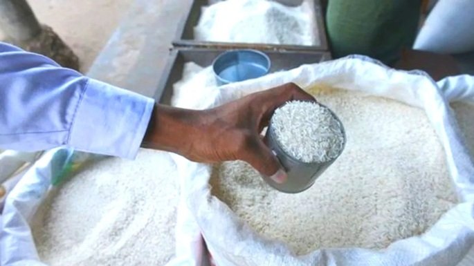 PDS Rice New Rule : 1 रुपए किलो चावल की क्वालिटी होगी अपग्रेड…! कनकी होगी कम…राशन चावल को लेकर सरकार का बड़ा फैसला PDS Rice New Rule: Quality of Rice Priced at ₹1 per kg to be Upgraded...! Broken Grains to be Reduced... Government's Major Decision Regarding Ration Rice.