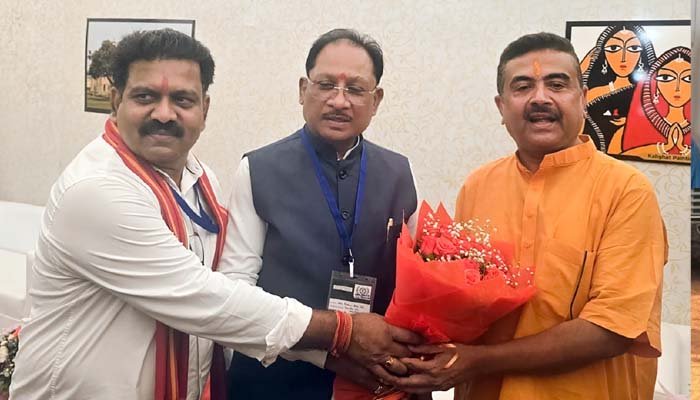 पश्चिम बंगाल में विकास के नए दौर की शुरुआत : मुख्यमंत्री साय ने सुवेंदु अधिकारी को दी बधाई मुख्यमंत्री साय ने सुवेंदु अधिकारी को दी बधाई