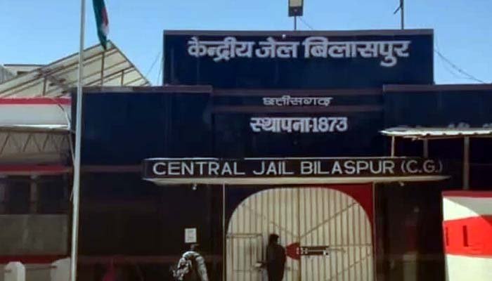 सेंट्रल जेल में बंदी की मौत, नहाते समय फिसलकर गिरने से सिर में लगी थी गंभीर चोट सेंट्रल जेल में बंदी की मौत,