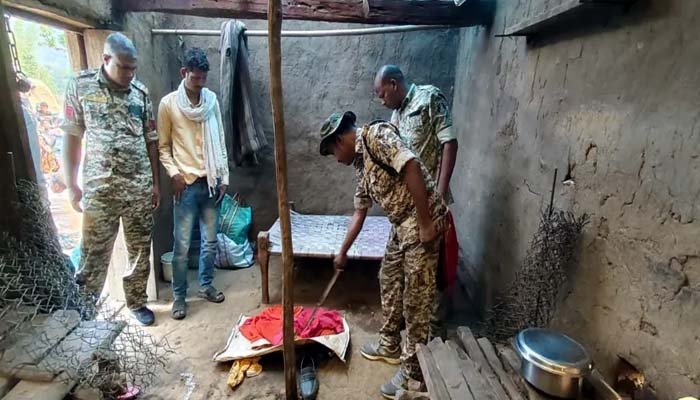 एक ही घर से महिला और पुरुष का शव मिलने से सनसनी, प्रेम प्रसंग की आशंका महिला और पुरुष का शव मिलने से सनसनी