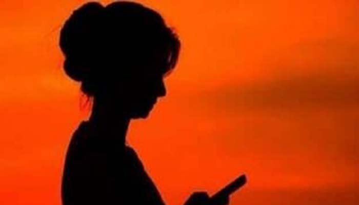 रायपुर में हनीट्रैप का मामला: अश्लील तस्वीरों से ब्लैकमेल कर 2.65 लाख रुपये की ठगी, दो महिलाओं पर एफआईआर हनीट्रैप का मामला