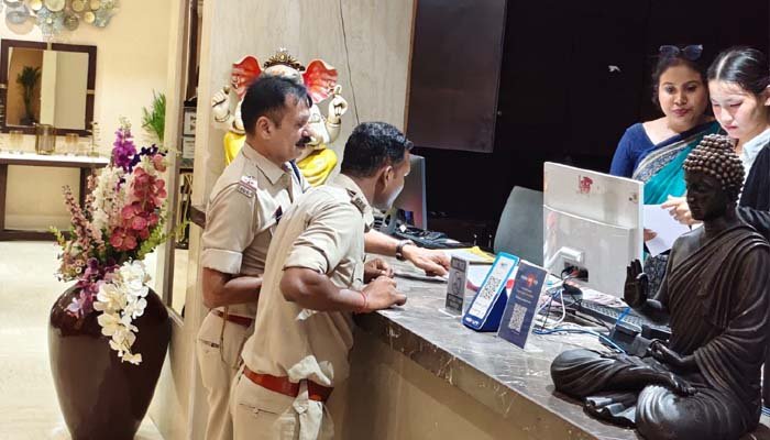 89 ठहराव स्थलों पर पुलिस का विशेष अभियान