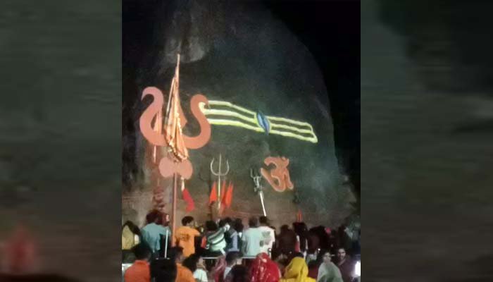 भूतेश्वरनाथ महादेव: गरियाबंद का चमत्कारी शिवलिंग, जो हर साल बढ़ता है आधा इंच शिवलिंग भूतेश्वरनाथ