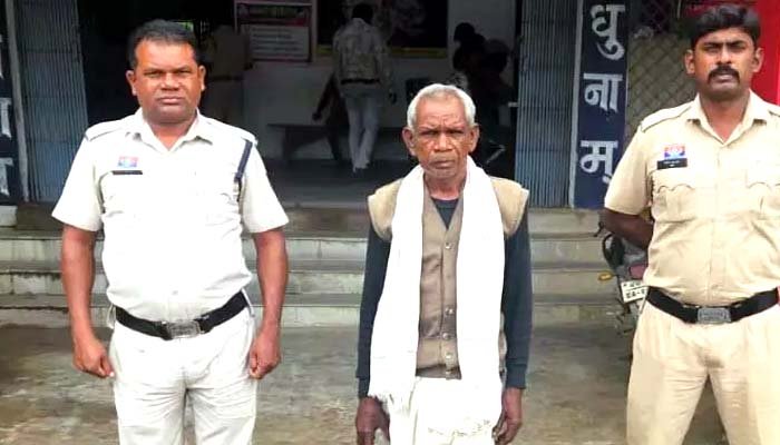 डबल मर्डर व दुष्कर्म का सनसनीखेज खुलासा, 65 वर्षीय आरोपी गिरफ्तार 65 वर्षीय आरोपी गिरफ्तार