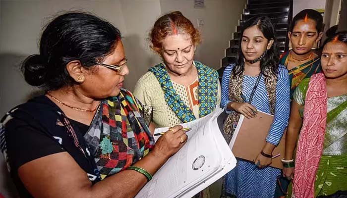 जनगणना 2027: जाति और कोविड वैक्सीन समेत पूछे जाएंगे 40 सवाल, केंद्र ने जारी की सूची जनगणना 2027