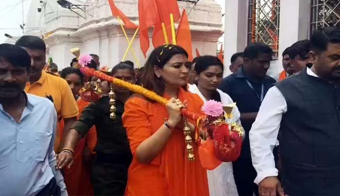 अमरकंटक से भोरमदेव तक 151 किमी की कांवड़ यात्रा, 500 से ज्यादा कांवड़ियों ने उठाया नर्मदा जल 151 किमी की कांवड़ यात्रा