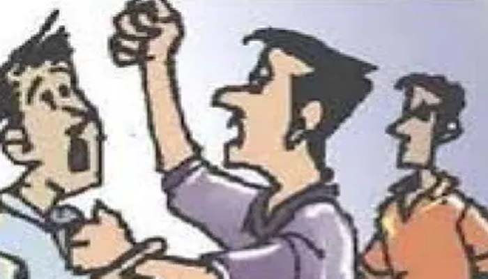 फाइनेंस कंपनी के दफ्तर में युवक से मारपीट? नाक-सिर समेत कई जगह चोट का दावा, थाने पहुंचा मामला