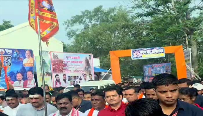 18 किमी लंबी भोरमदेव पदयात्रा का उप मुख्यमंत्री विजय शर्मा ने बूढ़ा महादेव मंदिर से किया शुभारंभ