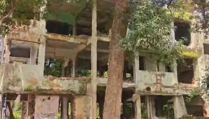 ट्यूशन से लौट रही छात्रा को खंडहर में घेरा, शोर मचाने पर पहुंचे युवक; 4 घंटे में आरोपी गिरफ्तार