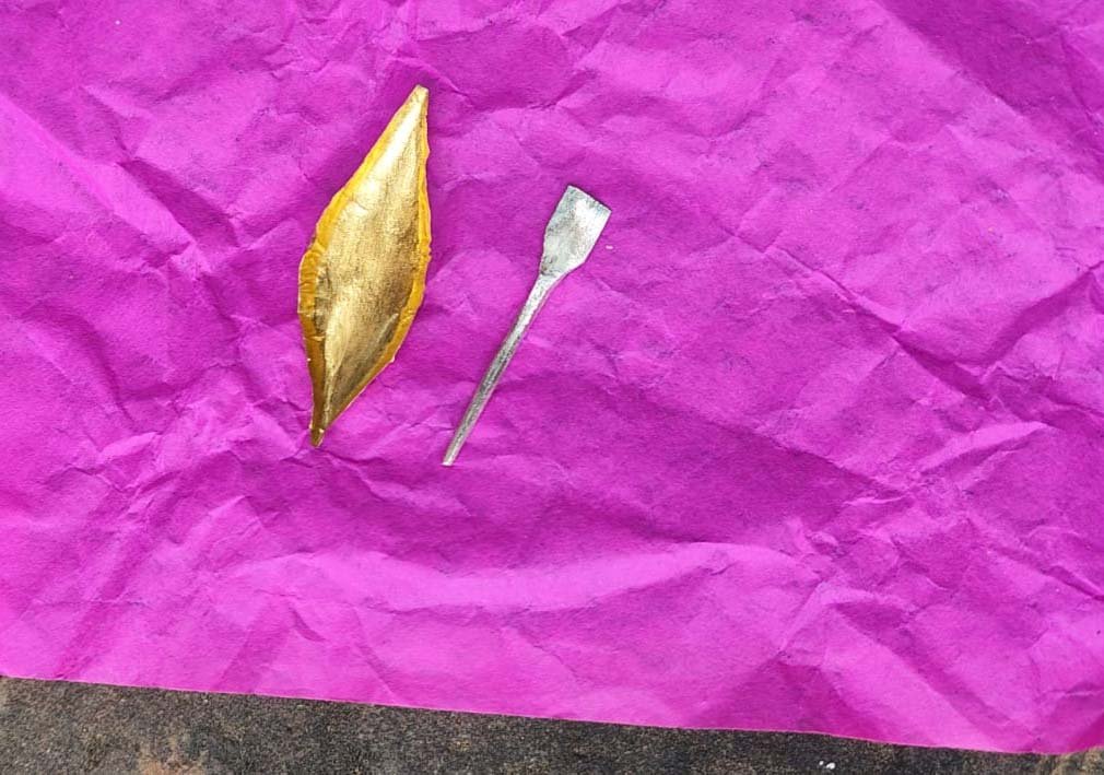 सोने की नाव-चांदी का पतवार