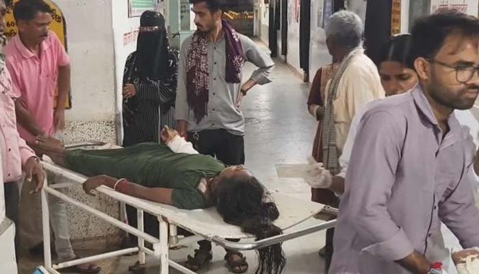 मोटरसाइकिल और स्कॉर्पियो की जोरदार भिड़ंत, तीन की मौत; युवती गंभीर