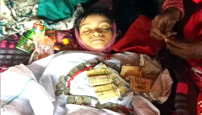 पोटाकेबिन में पहली कक्षा की छात्रा की मौत, परिजनों ने अधीक्षिका पर लगाया लापरवाही का आरोप छात्रा की मौत