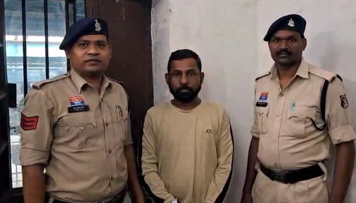 जबलपुर का युवक गिरफ्तार