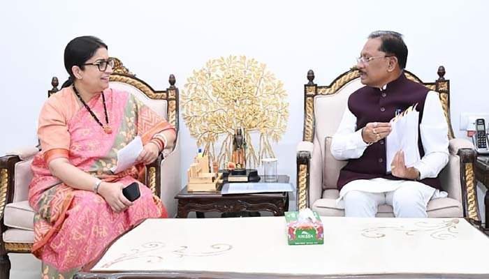 स्मृति ईरानी का प्रदेश दौरा : मिशन 2028-29 या अनुशासन का हंटर….?