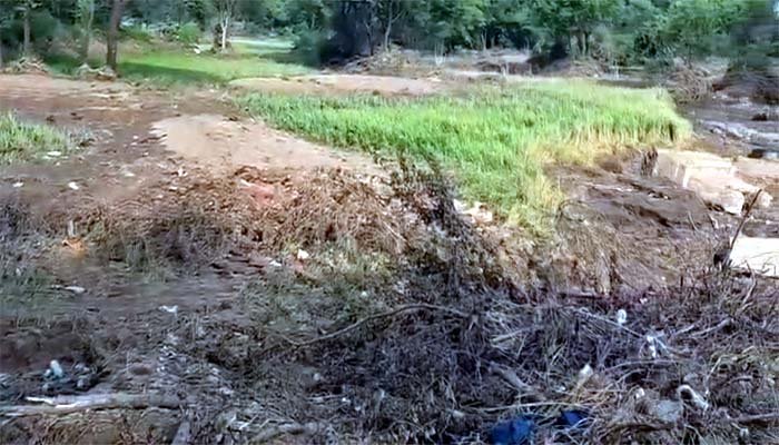 अन्नदाताओं के लिए मुसीबत बनकर आई बाढ़