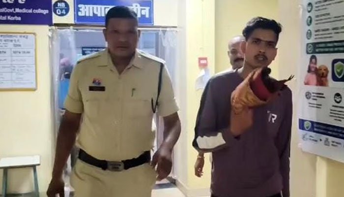 नकली नोटों का भंडाफोड़, दशहरा मेले में 200 रुपये के जाली नोट चला रहे थे आरोपी; दो गिरफ्तार दशहरा मेले में 200 के जाली नोट चला रहे थे आरोपी