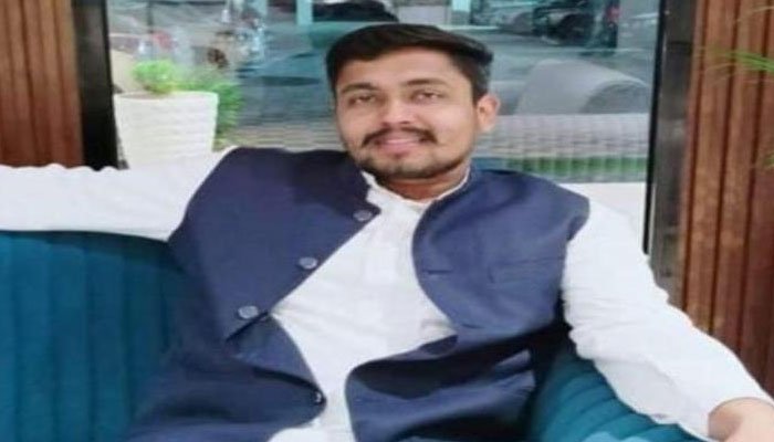 गुढ़ियारी थाने में तोड़फोड़ के आरोप में भाजयुमो नेता शुभांकर द्विवेदी गिरफ्तार भाजयुमो नेता शुभांकर द्विवेदी गिरफ्तार
